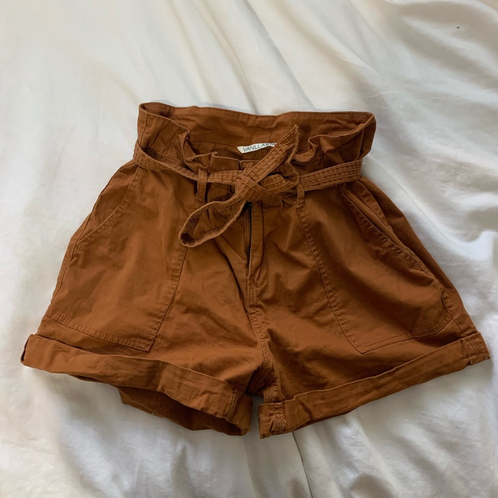 Paper bag shorts